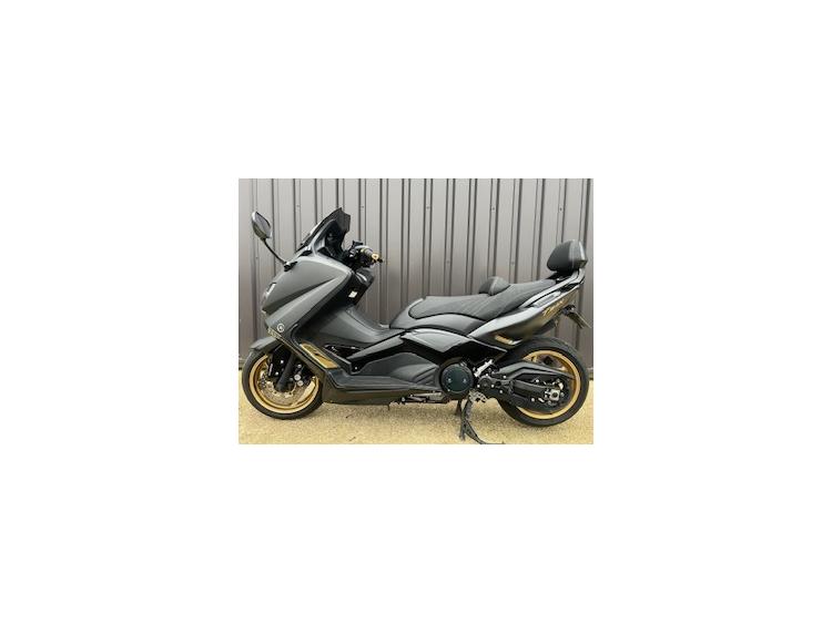 YAMAHA XP T-MAX 530 ABS BLACK MAX